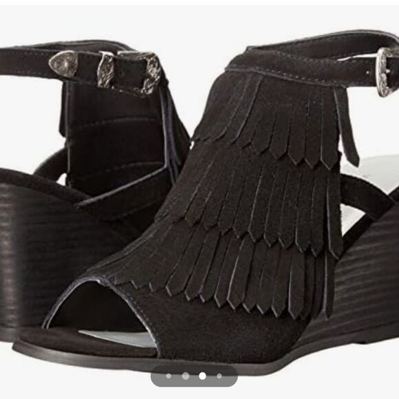NIB Very Volatile Notion Wedge Sandal - Picture 16 of 16